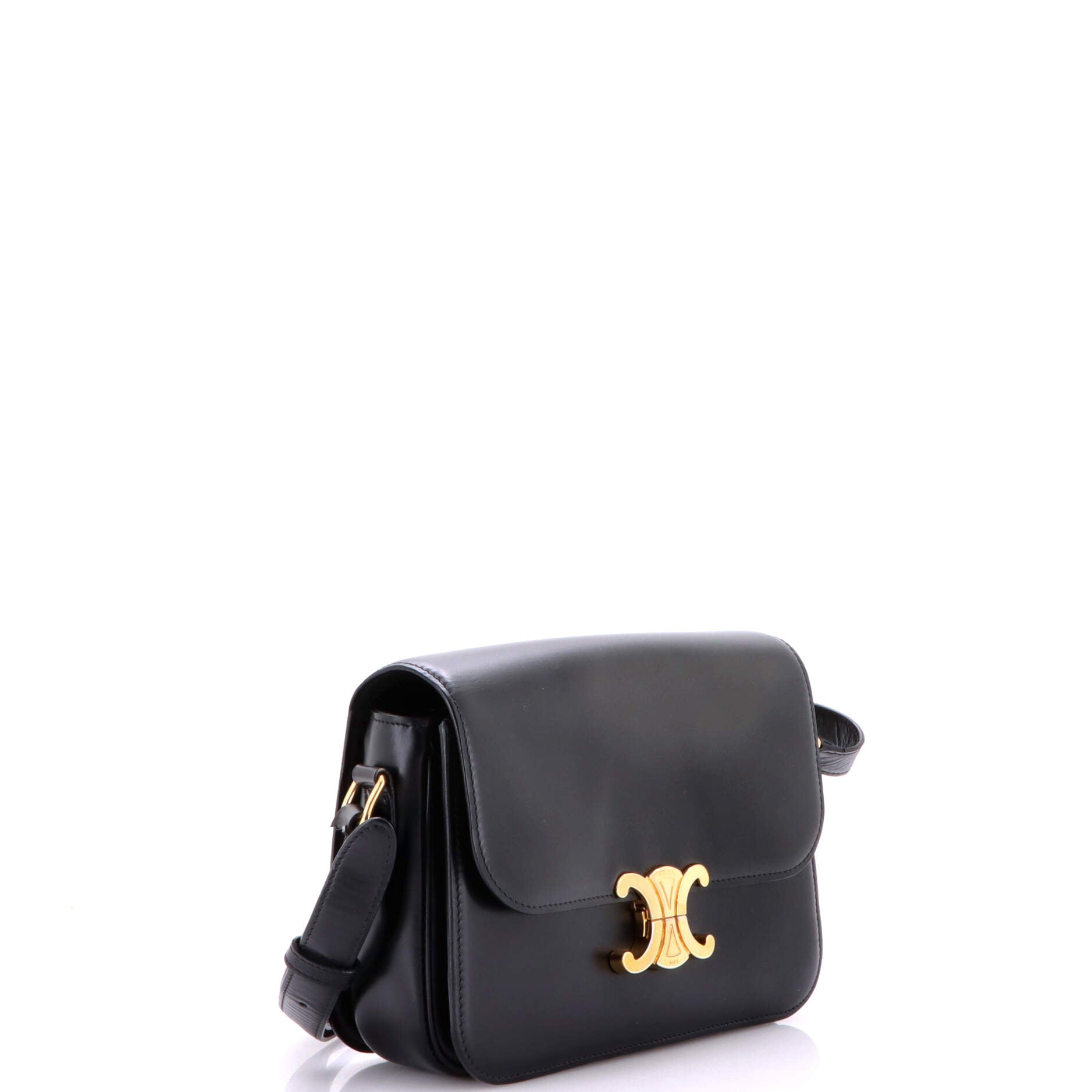 Triomphe Shoulder Bag Smooth Calfskin Medium