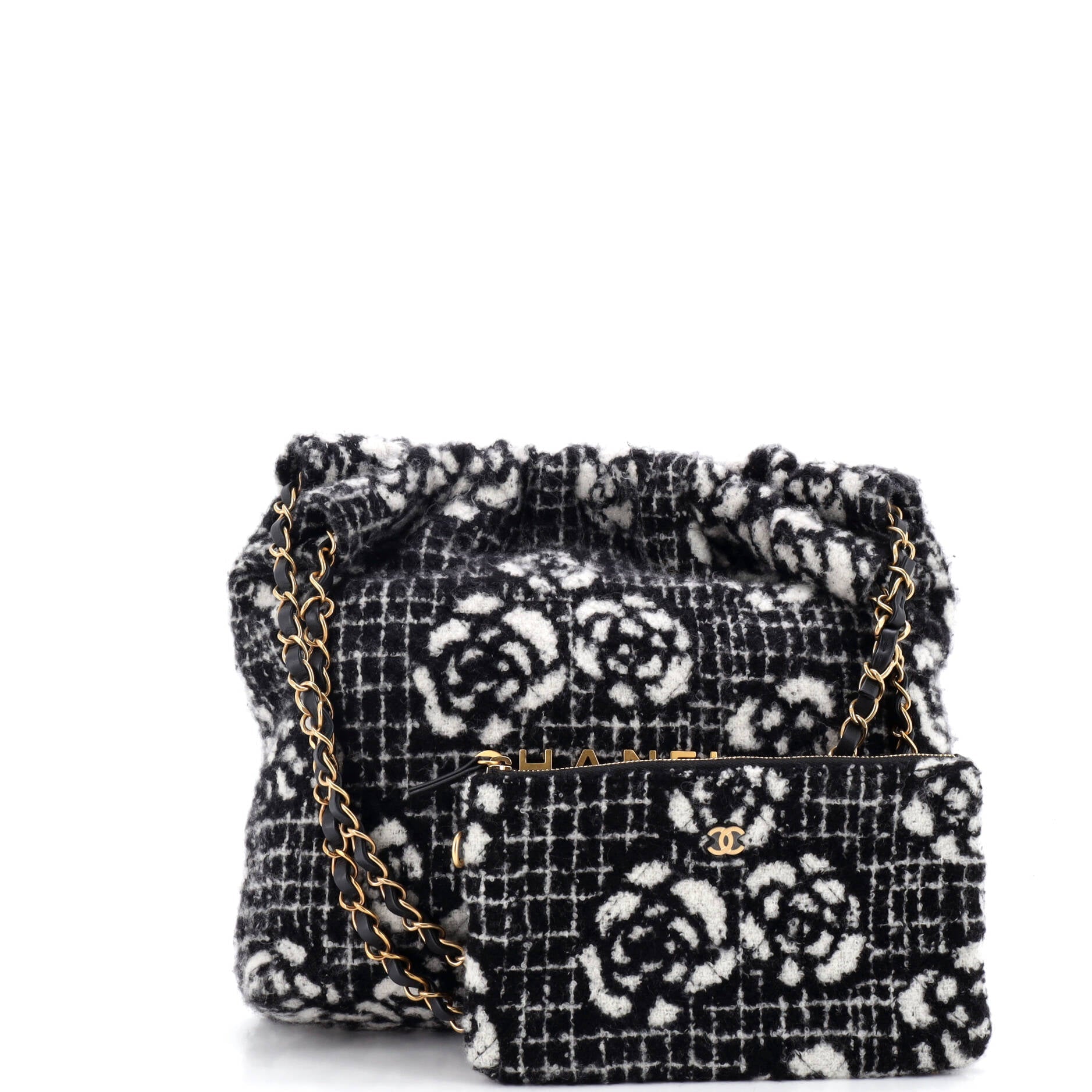 22 Chain Hobo Quilted Camellia Cashmere Small