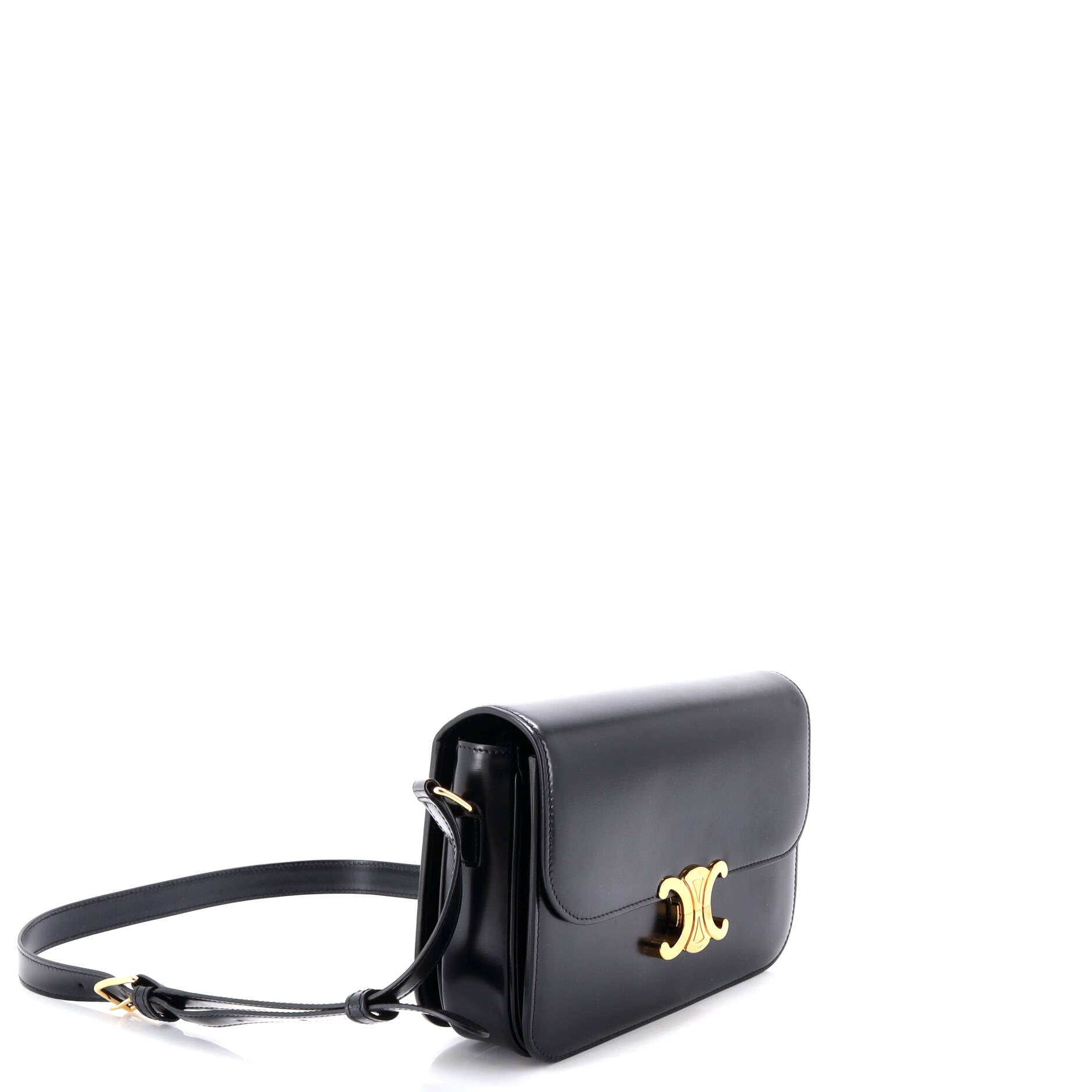 Triomphe Shoulder Bag Smooth Calfskin Medium