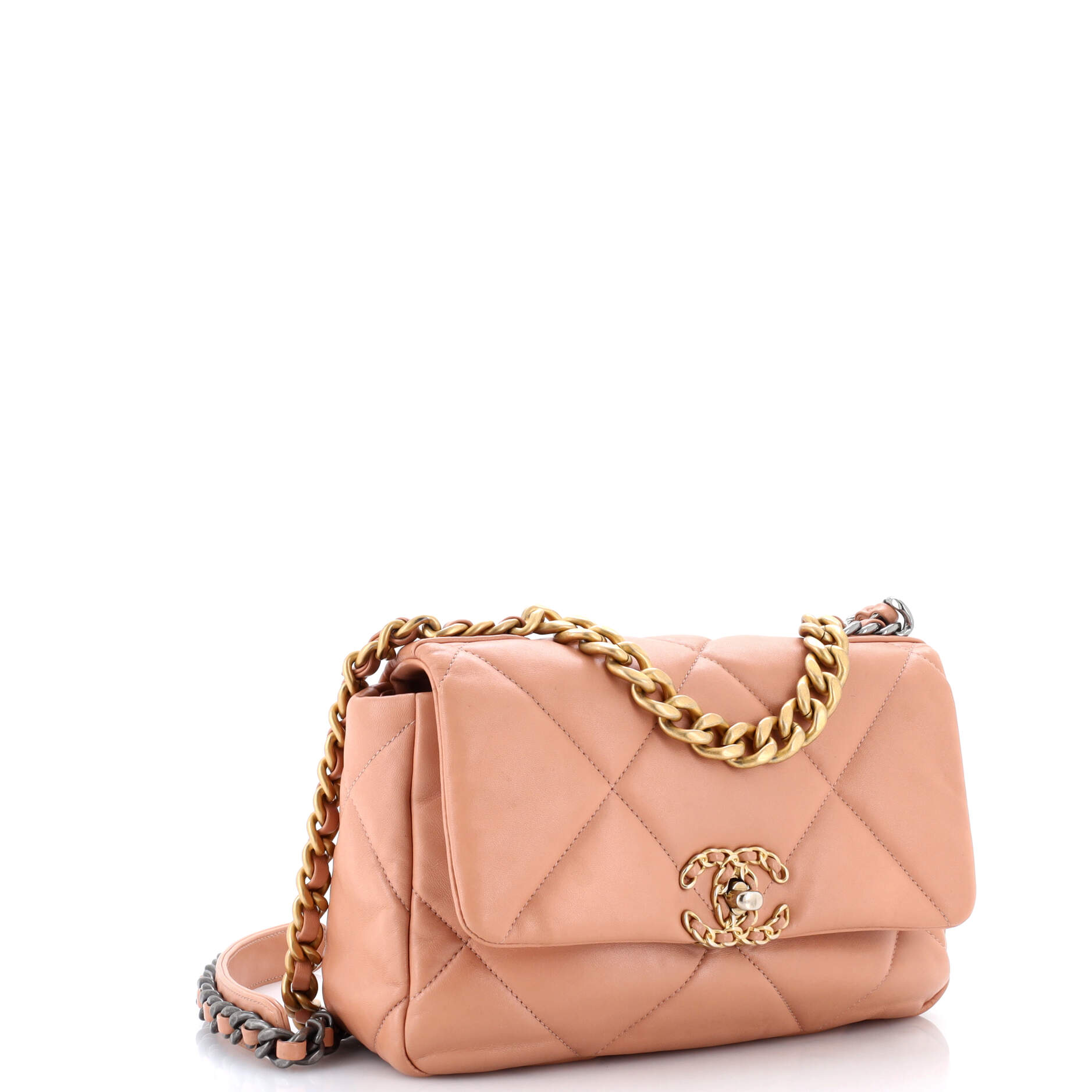 19 Flap Bag Quilted Leather Medium