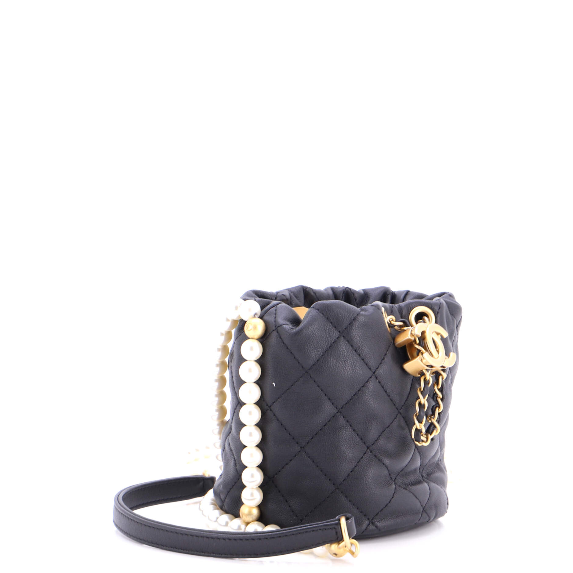 About Pearls Bucket Bag Quilted Calfskin Mini