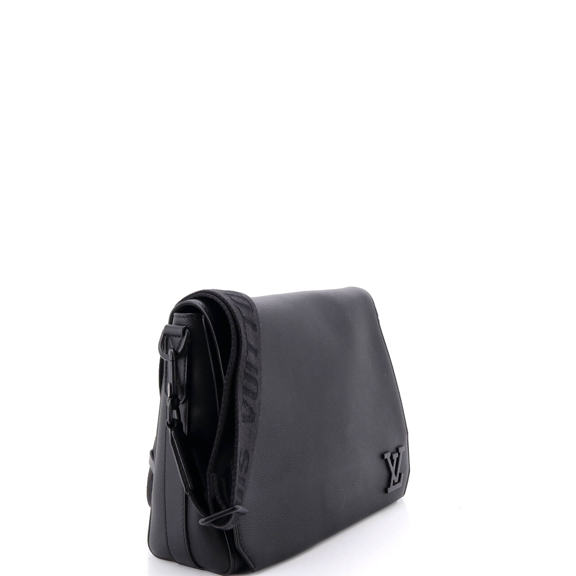 Aerogram Takeoff Messenger Bag Leather