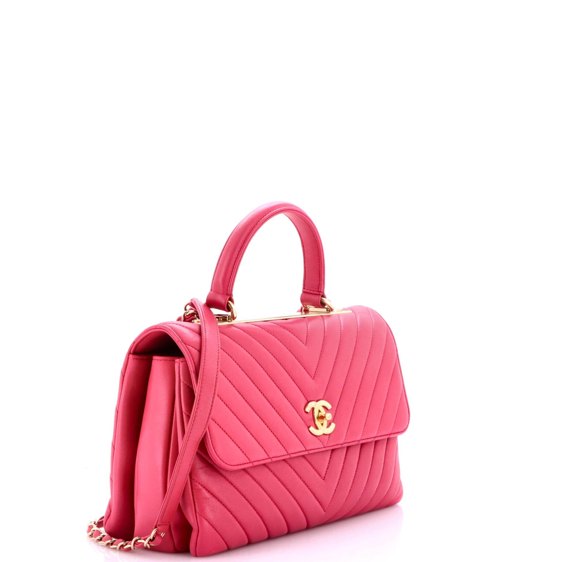 Trendy CC Top Handle Bag Chevron Lambskin Medium