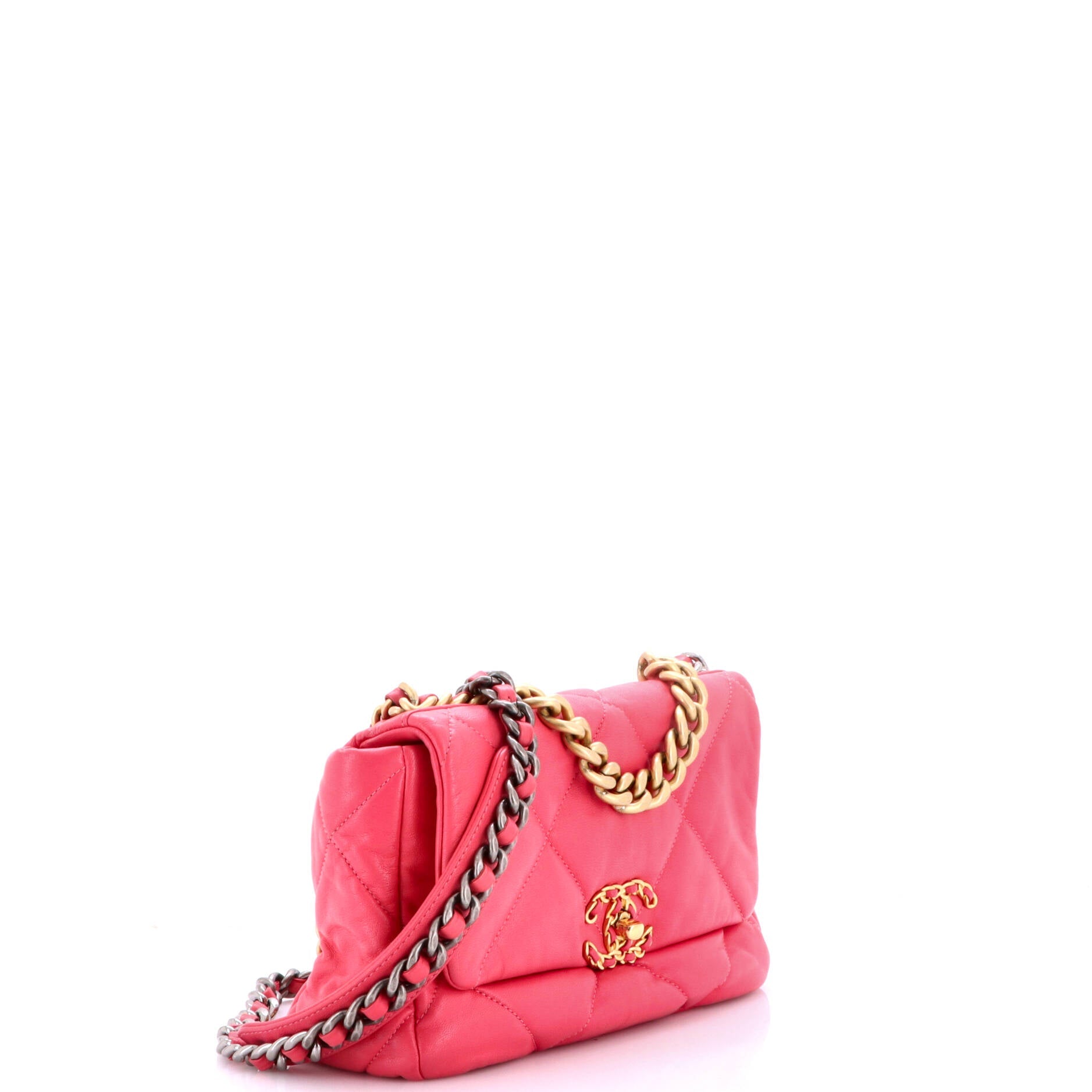 19 Flap Bag Quilted Leather Medium