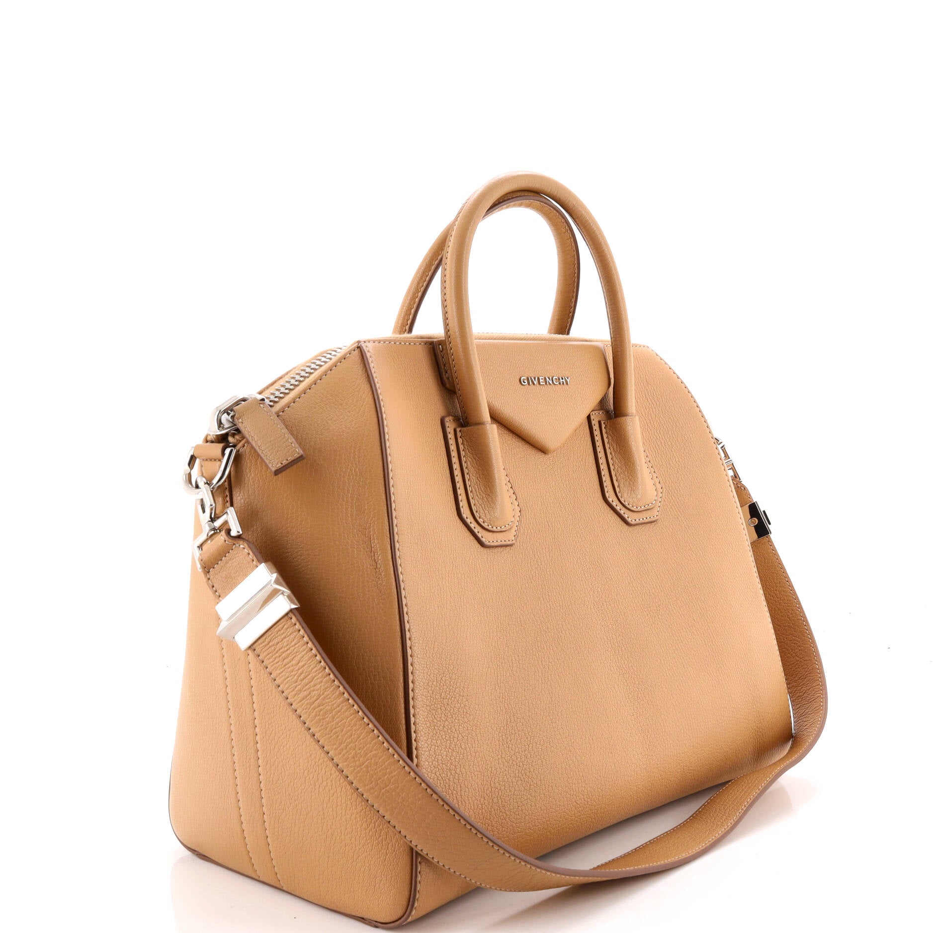 Antigona Bag Leather Medium